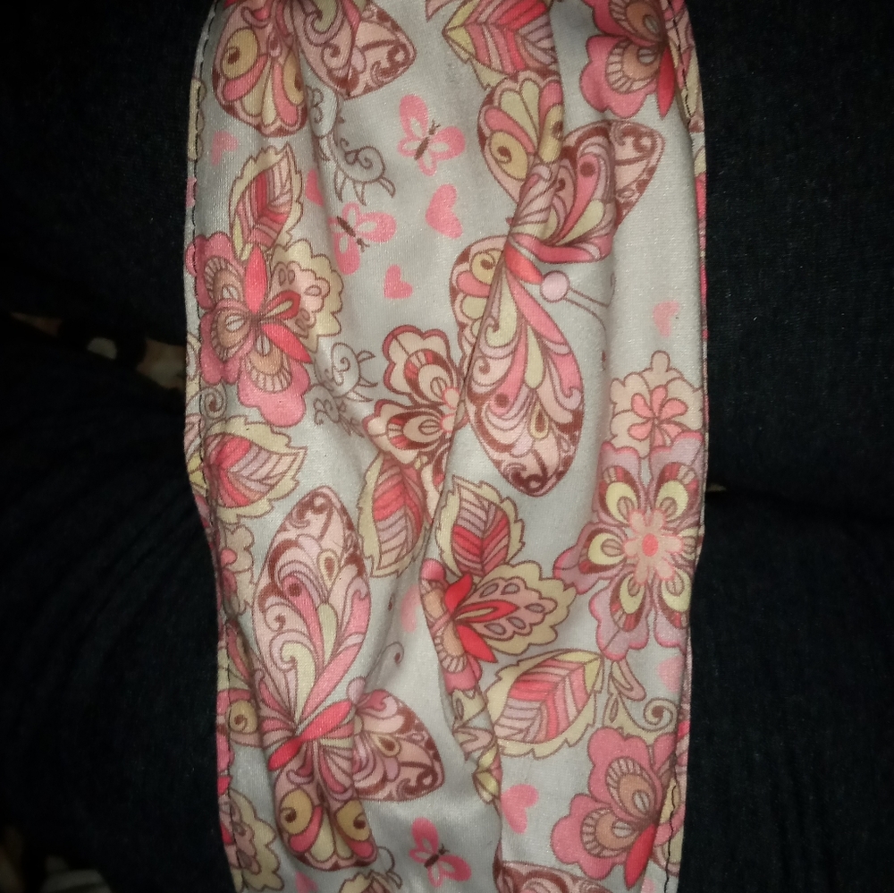 Face mask that adjusts